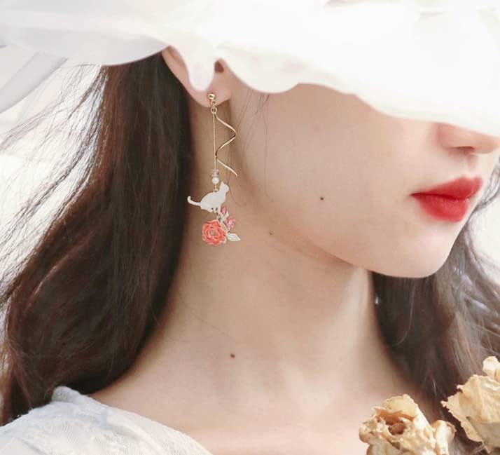 Charming Floral Dangle Earrings