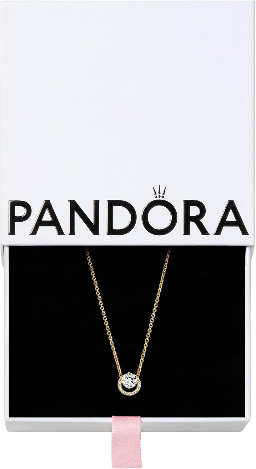 Elegant Sparkling Pendant Necklace