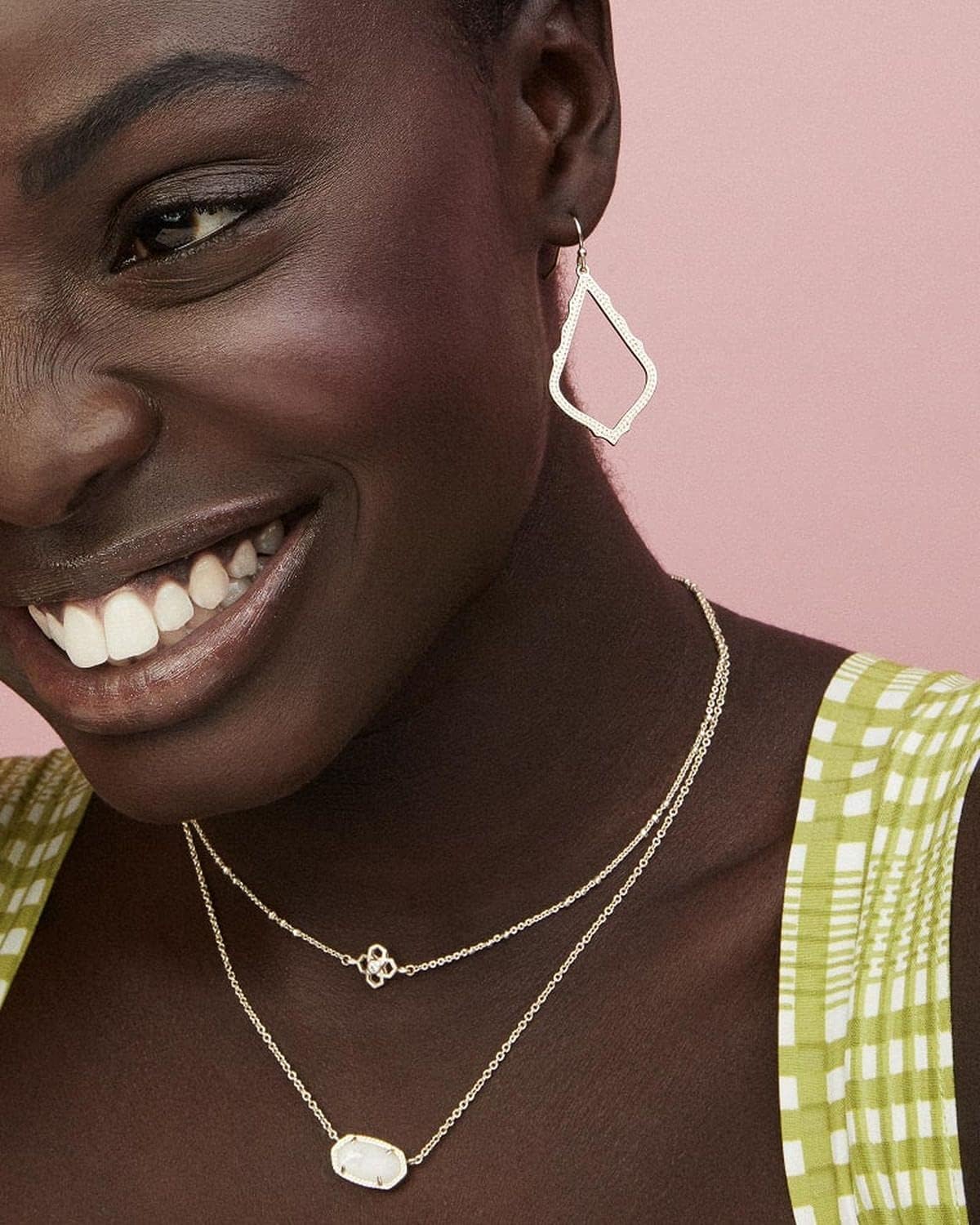 Elegant Gold Necklace