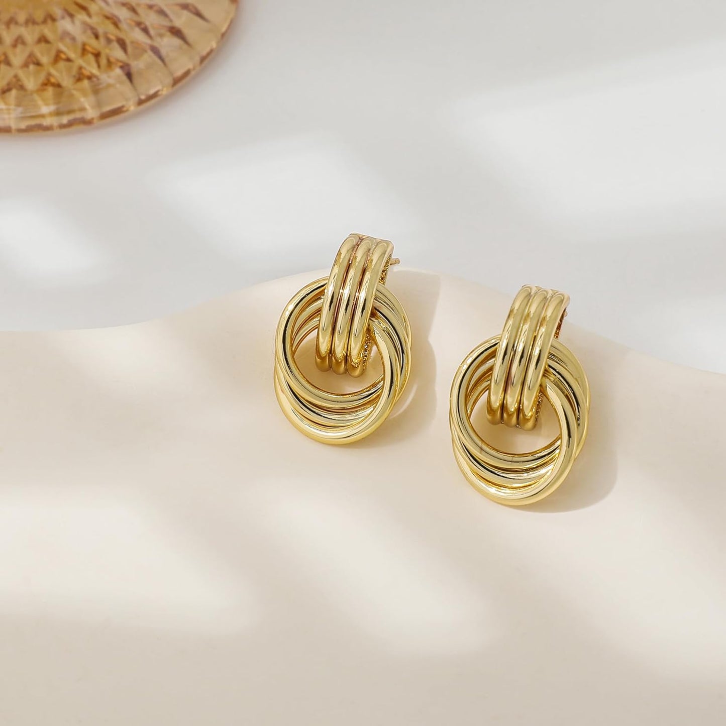 Chic Knot Gold Earrings