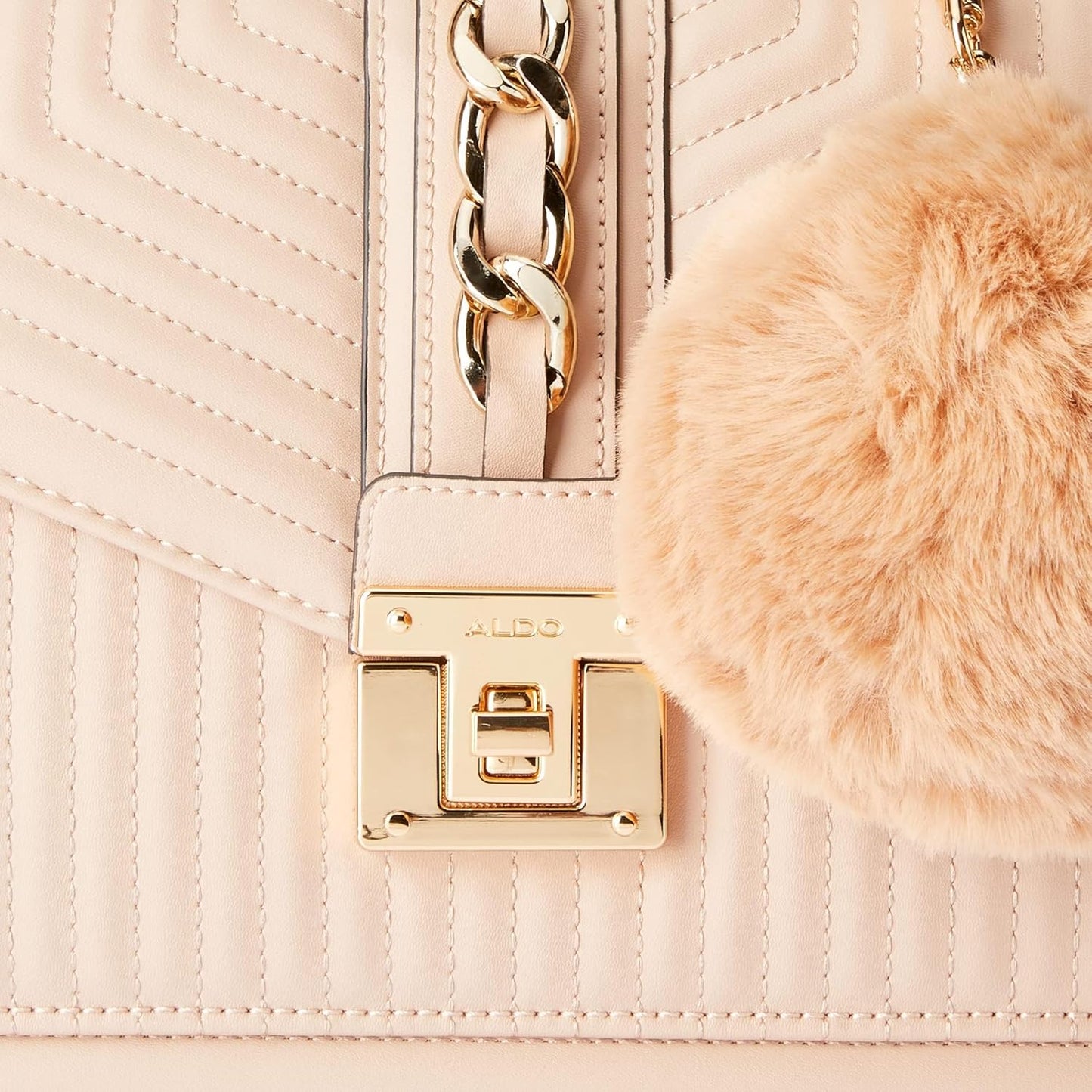 Chic Jerilini Handbag